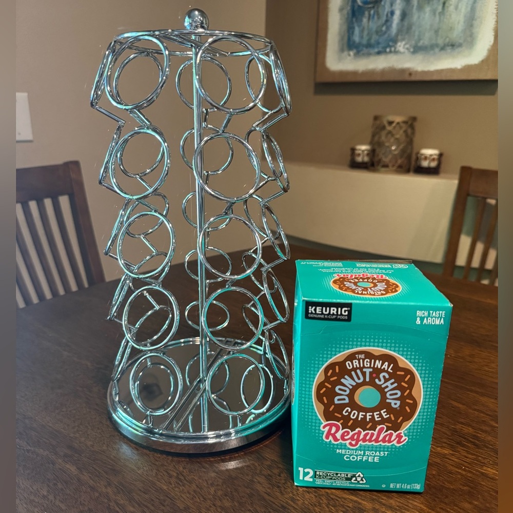 Silver 35 spot K-cup Coffee Pod Holder with Donut Shop Coffee | Used